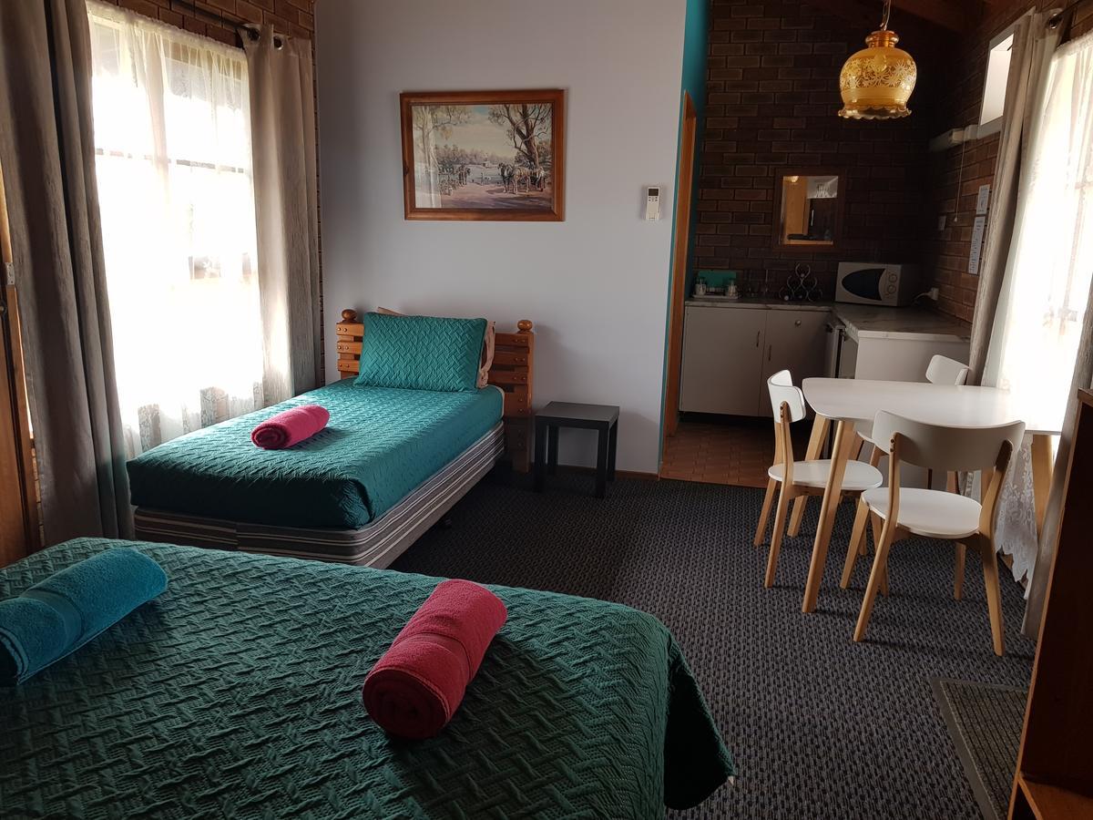 Walkabout Motel Rutherglen Kültér fotó